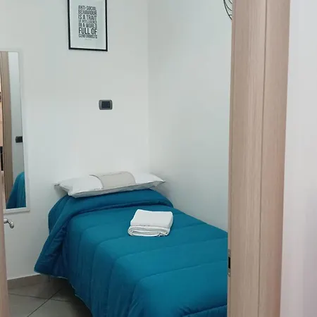 4 Bedrooms In Center Location&view דירה *